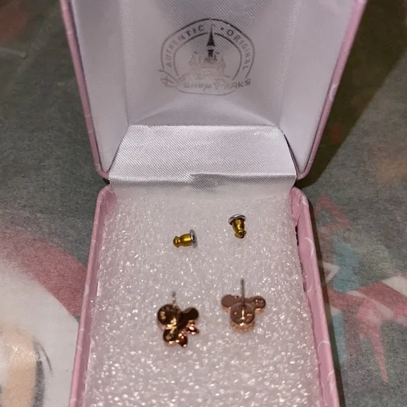 DISNEYPARKS EXCLUSIVE—THE AUTHENTIC ORIGINAL DISNEYPARKS FASHION JEWELRY